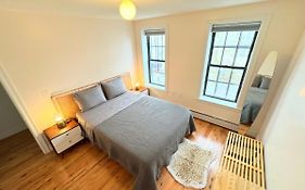 The Waltham Private Room & Bathroom John F Kennedy Jfk Lga Airport Manhattan Penn Station Bullet-Train 15 Min